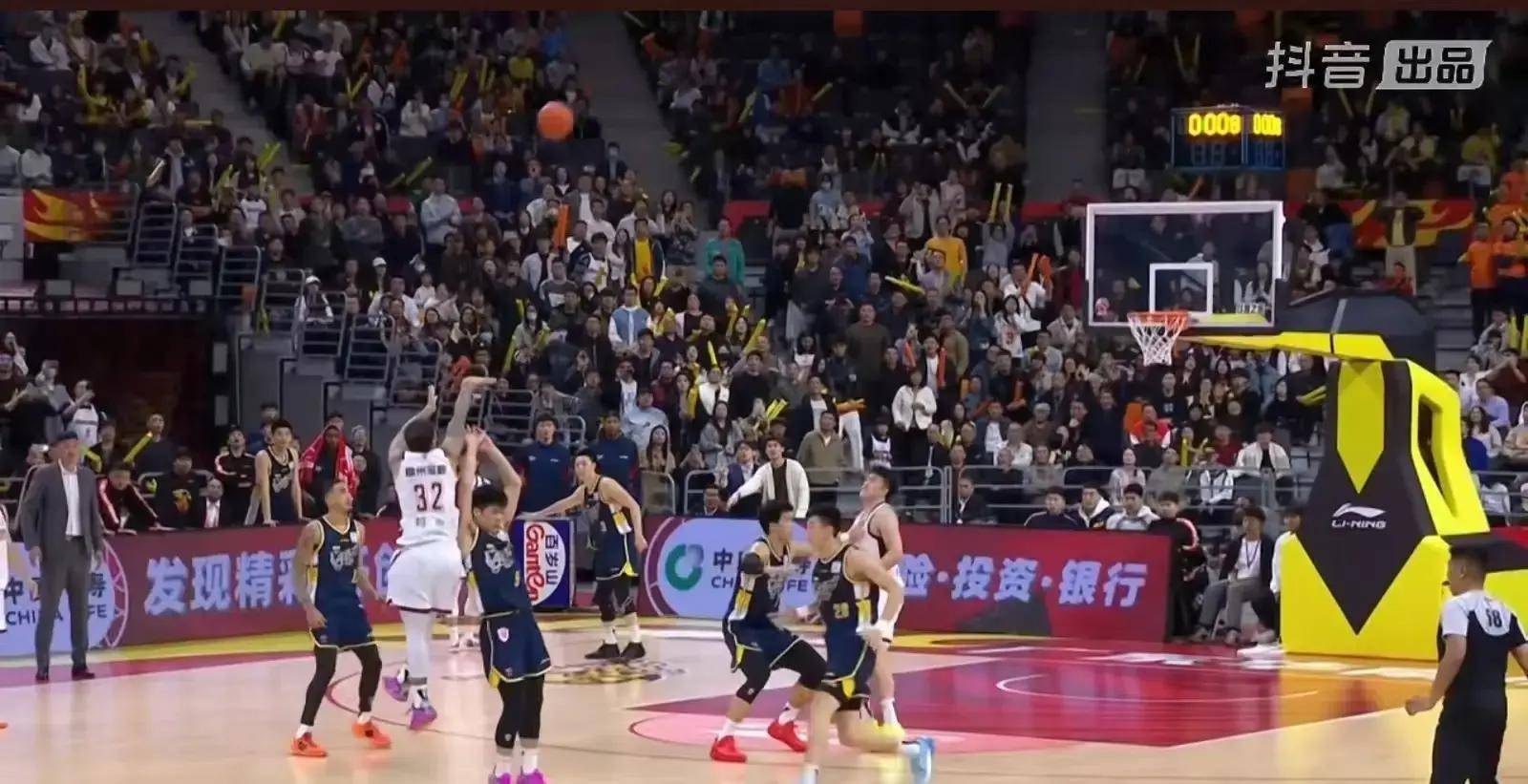 28quan-CBA季后赛加时末段走向成谜，葡萄牙体育战术微调，震撼外界，阵容厚度经受考验的简单介绍