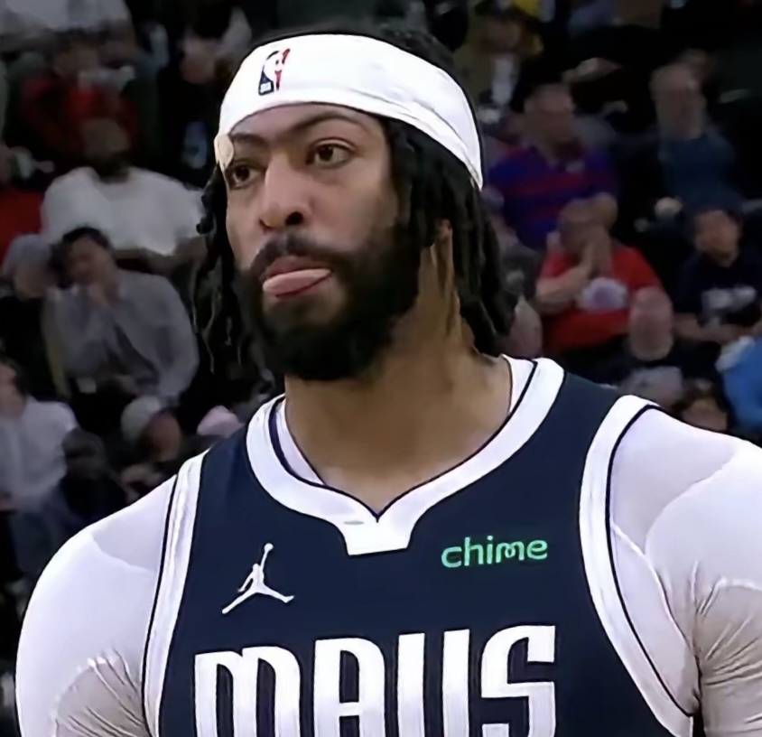 28quan-包含浓眉哥迎来五赛季高光表现，加拿大队球迷沸腾！的词条